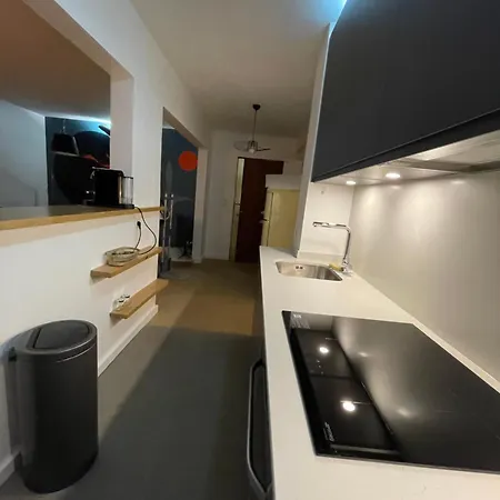 Le Refuge D Amaya -btz Apartment *