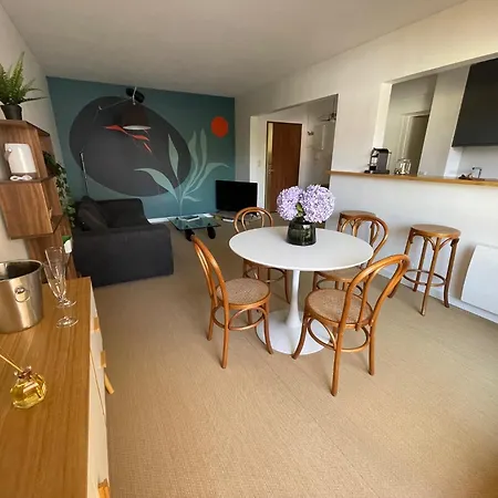Le Refuge D Amaya -btz Apartman